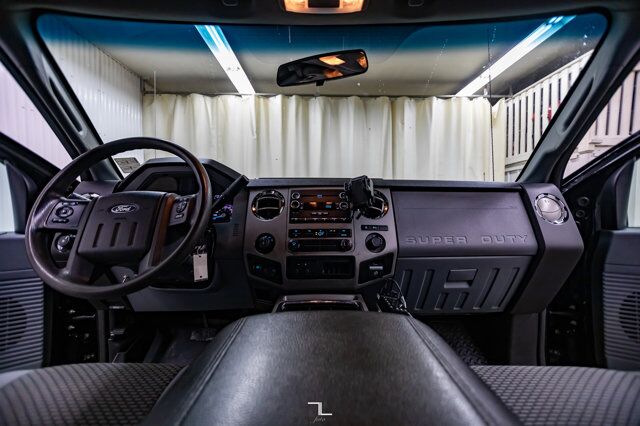 2016 Ford F-350 4x4 Crew Cab XLT Diesel Red Deer AB