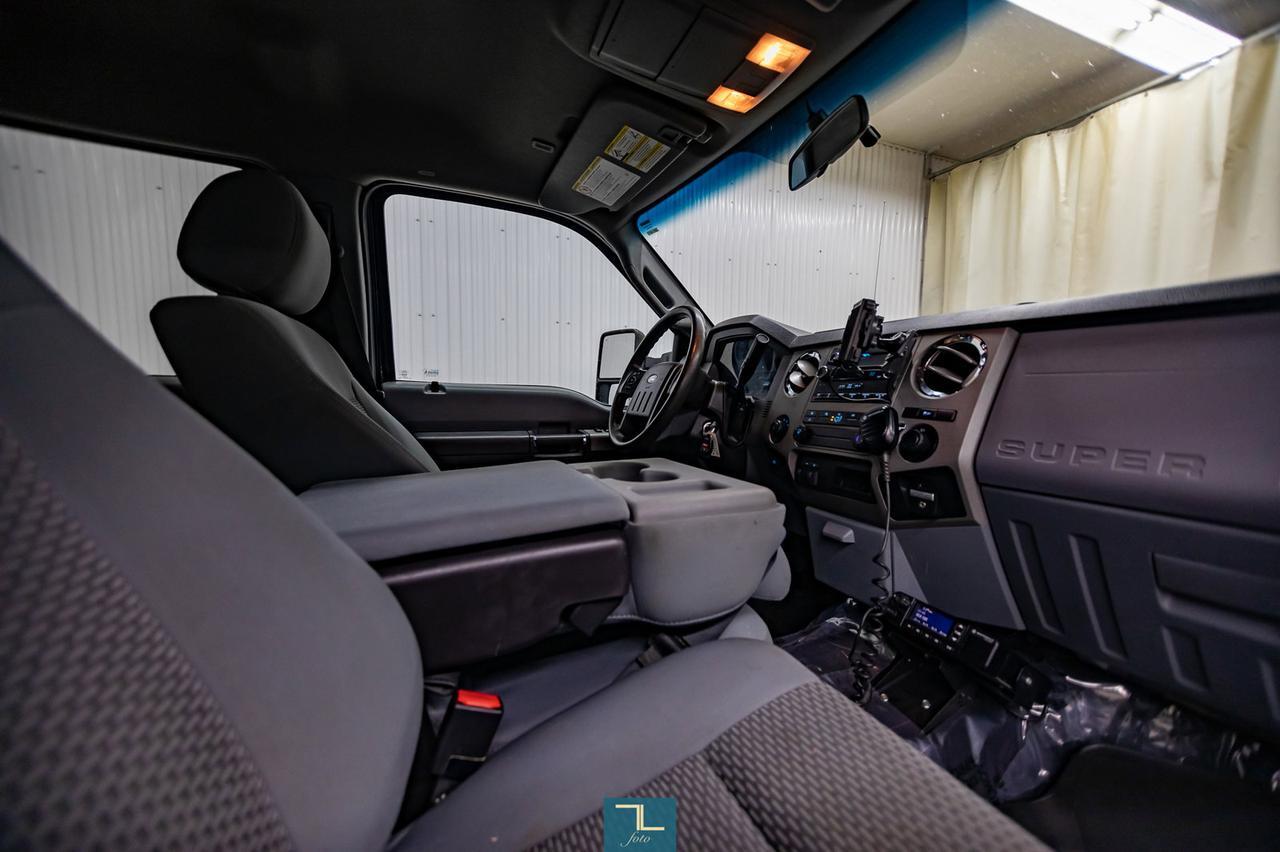 2016 Ford F-350 4x4 Crew Cab XLT Diesel Red Deer AB