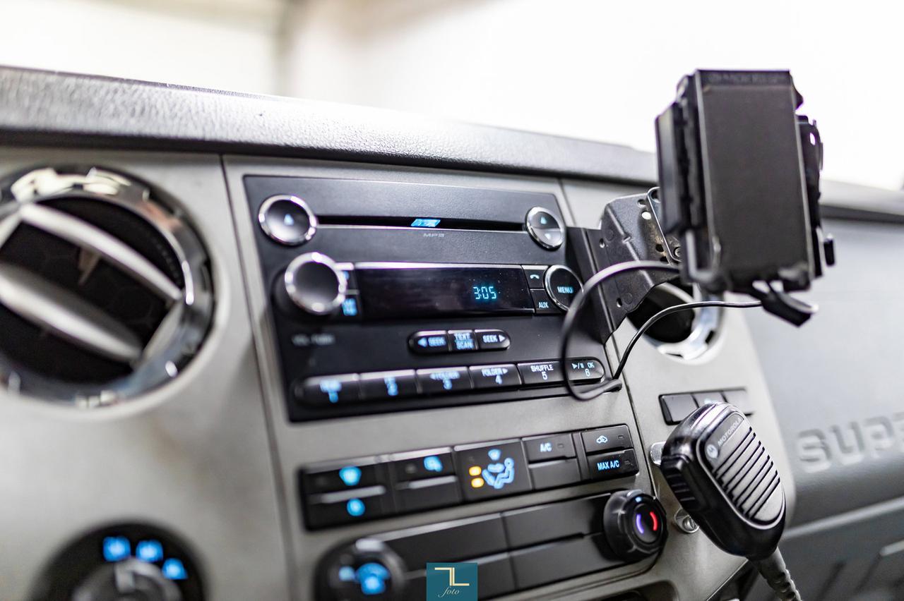 2016 Ford F-350 4x4 Crew Cab XLT Diesel Red Deer AB