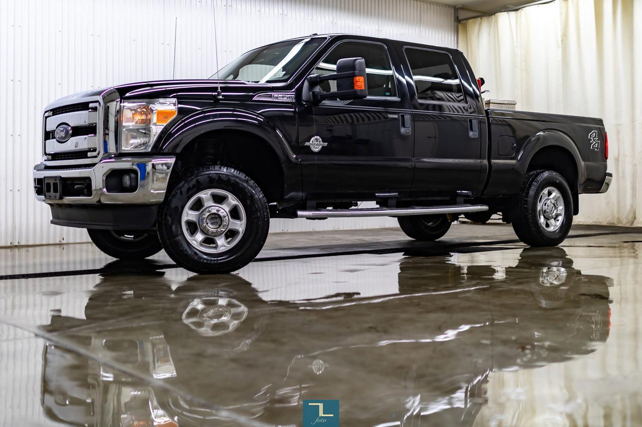 2016 Ford F-350 4x4 Crew Cab XLT Diesel Red Deer AB