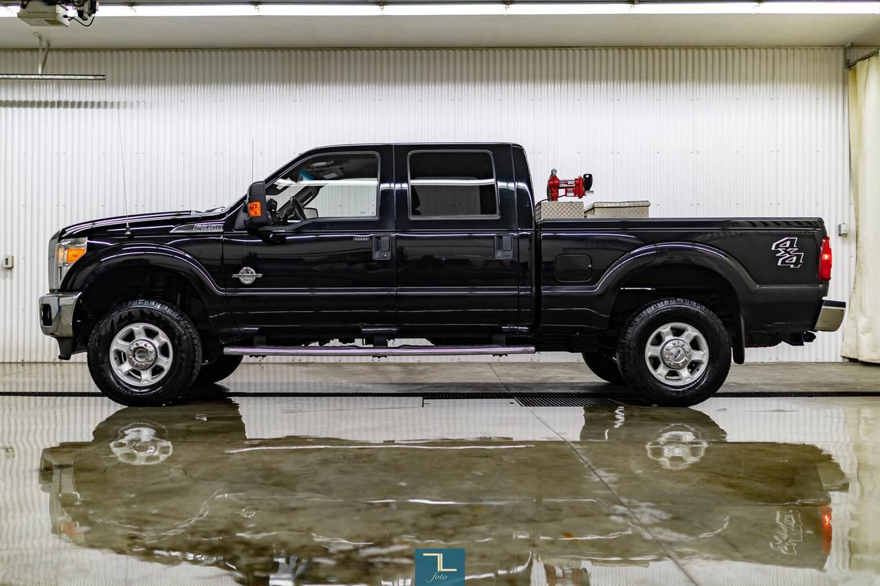 2016 Ford F-350 4x4 Crew Cab XLT Diesel Red Deer AB