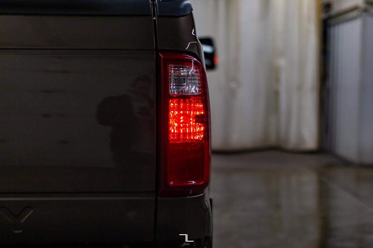 2016 Ford F-350 4x4 Crew Cab XLT Diesel Red Deer AB