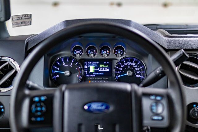 2016 Ford F-350 4x4 Crew Cab XLT Diesel Red Deer AB