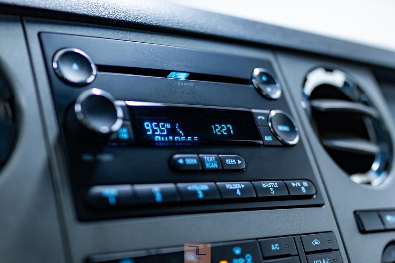 2016 Ford F-350 4x4 Crew Cab XLT Diesel Red Deer AB