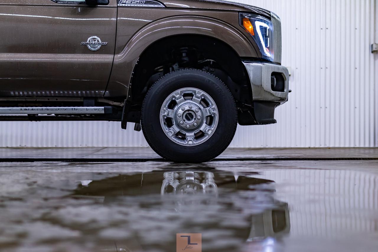 2016 Ford F-350 4x4 Crew Cab XLT Diesel Red Deer AB