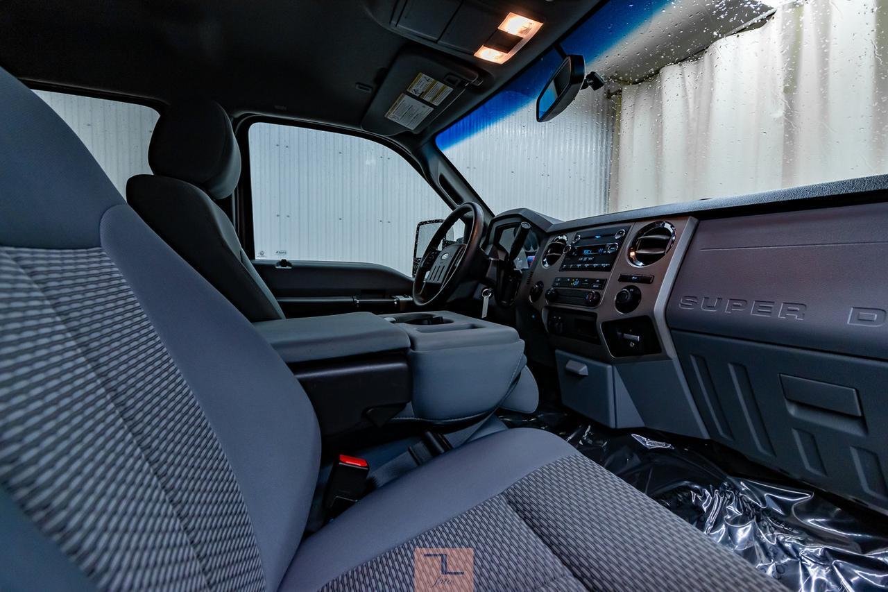 2016 Ford F-350 4x4 Crew Cab XLT Diesel Red Deer AB