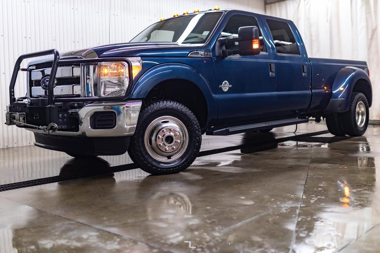 2016 Ford F-350 4x4 Crew Cab XLT Dually Diesel PSeat Red Deer AB