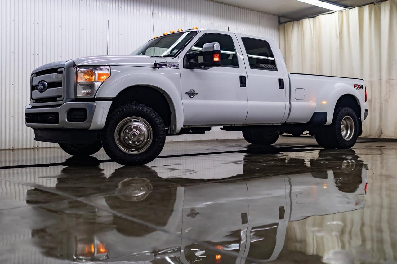 2016 Ford F-350 4x4 Crew Cab XLT Dually Diesel Red Deer AB