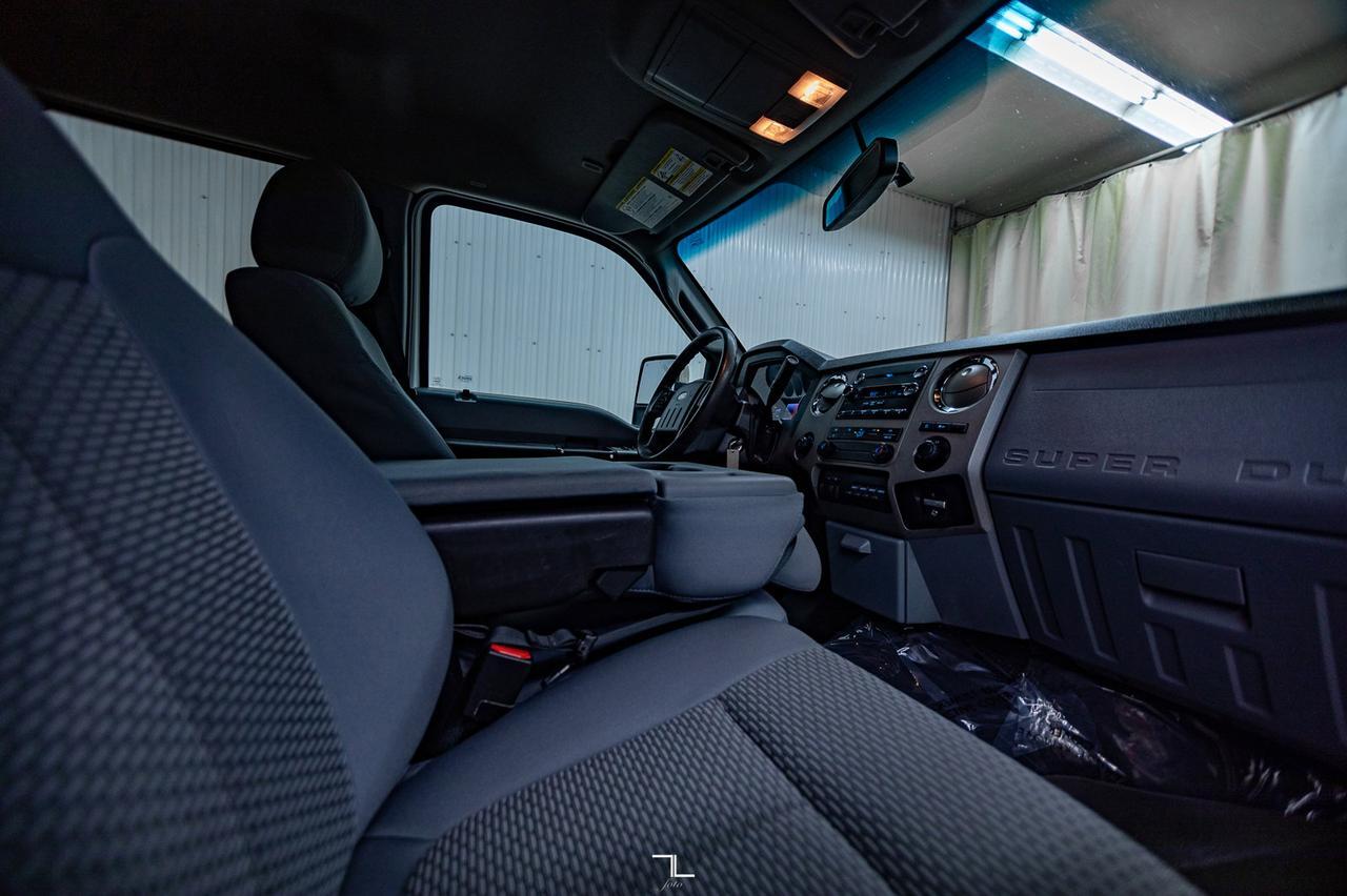 2016 Ford F-350 4x4 Crew Cab XLT FX4 BCam Red Deer AB