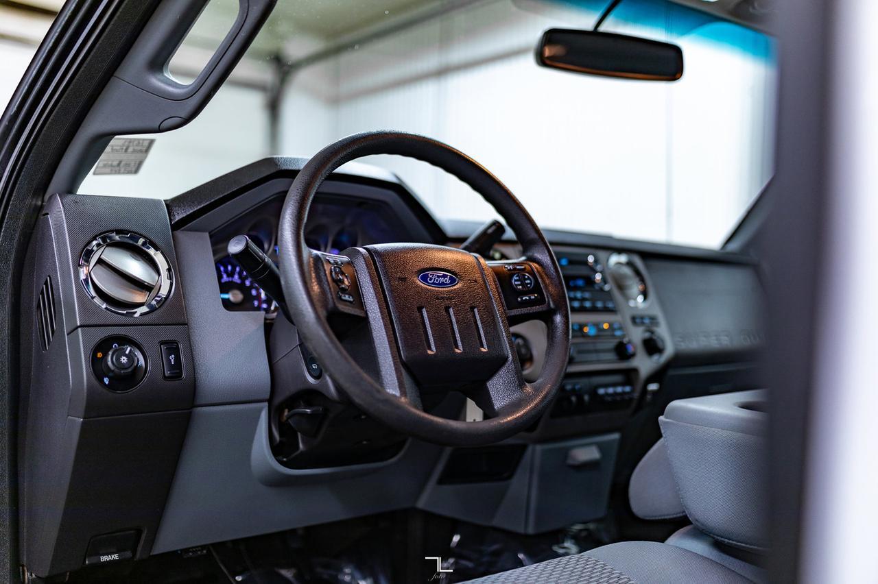 2016 Ford F-350 4x4 Crew Cab XLT FX4 BCam Red Deer AB