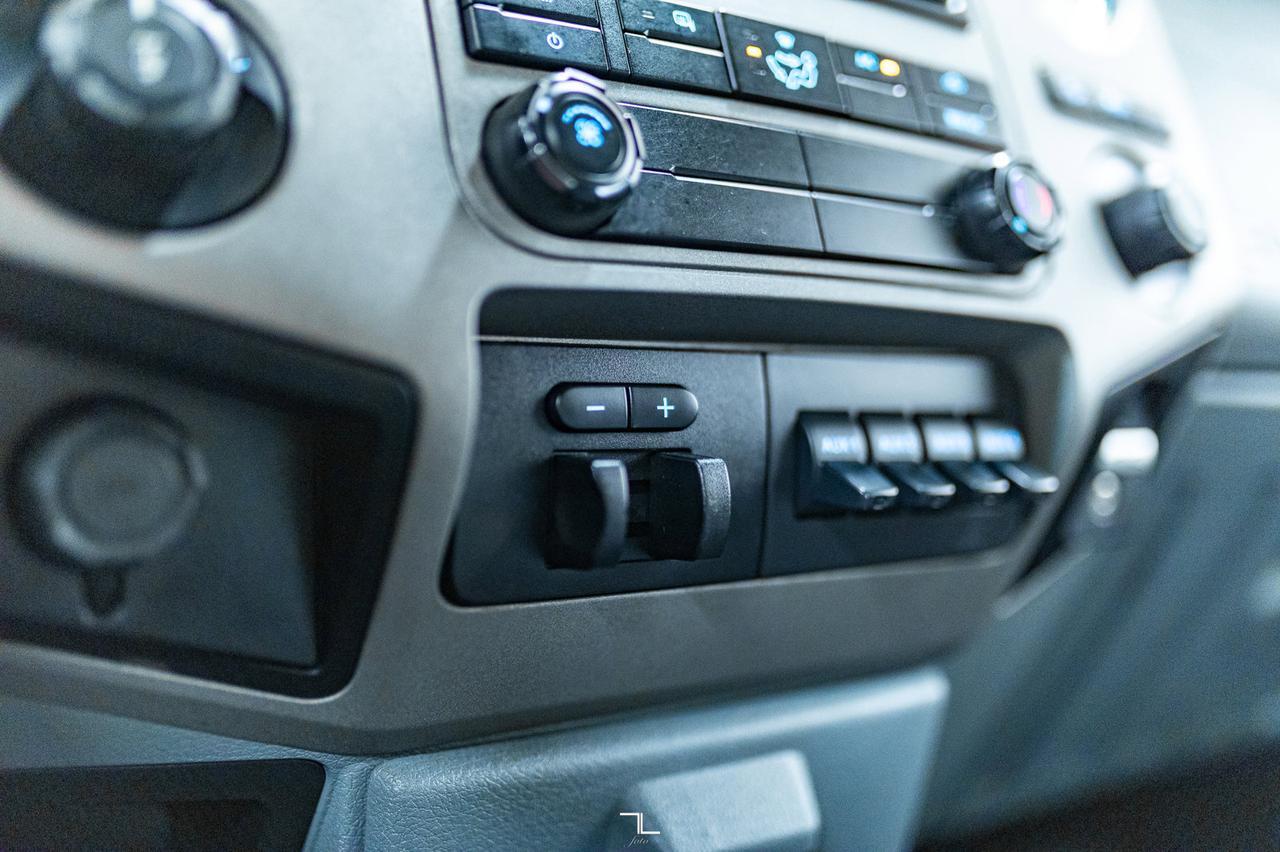 2016 Ford F-350 4x4 Crew Cab XLT FX4 BCam Red Deer AB