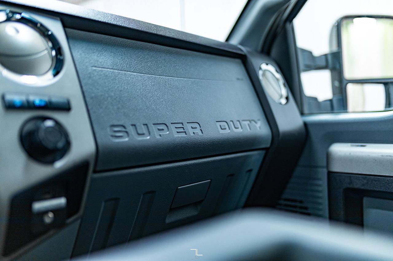 2016 Ford F-350 4x4 Crew Cab XLT FX4 BCam Red Deer AB