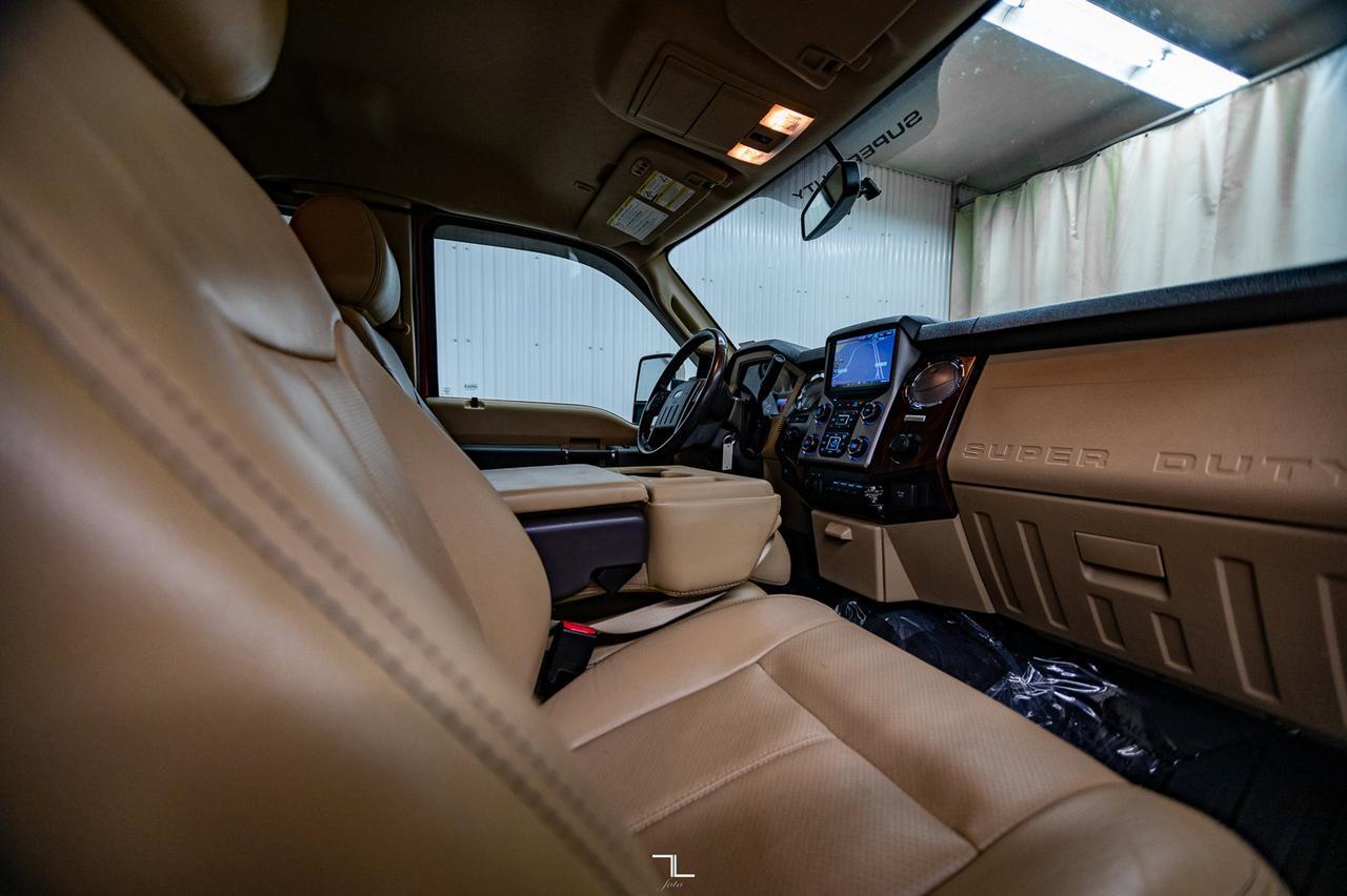 2016 Ford F-350 4x4 Super Cab Lariat Longbox Diesel Leather Nav Red Deer AB