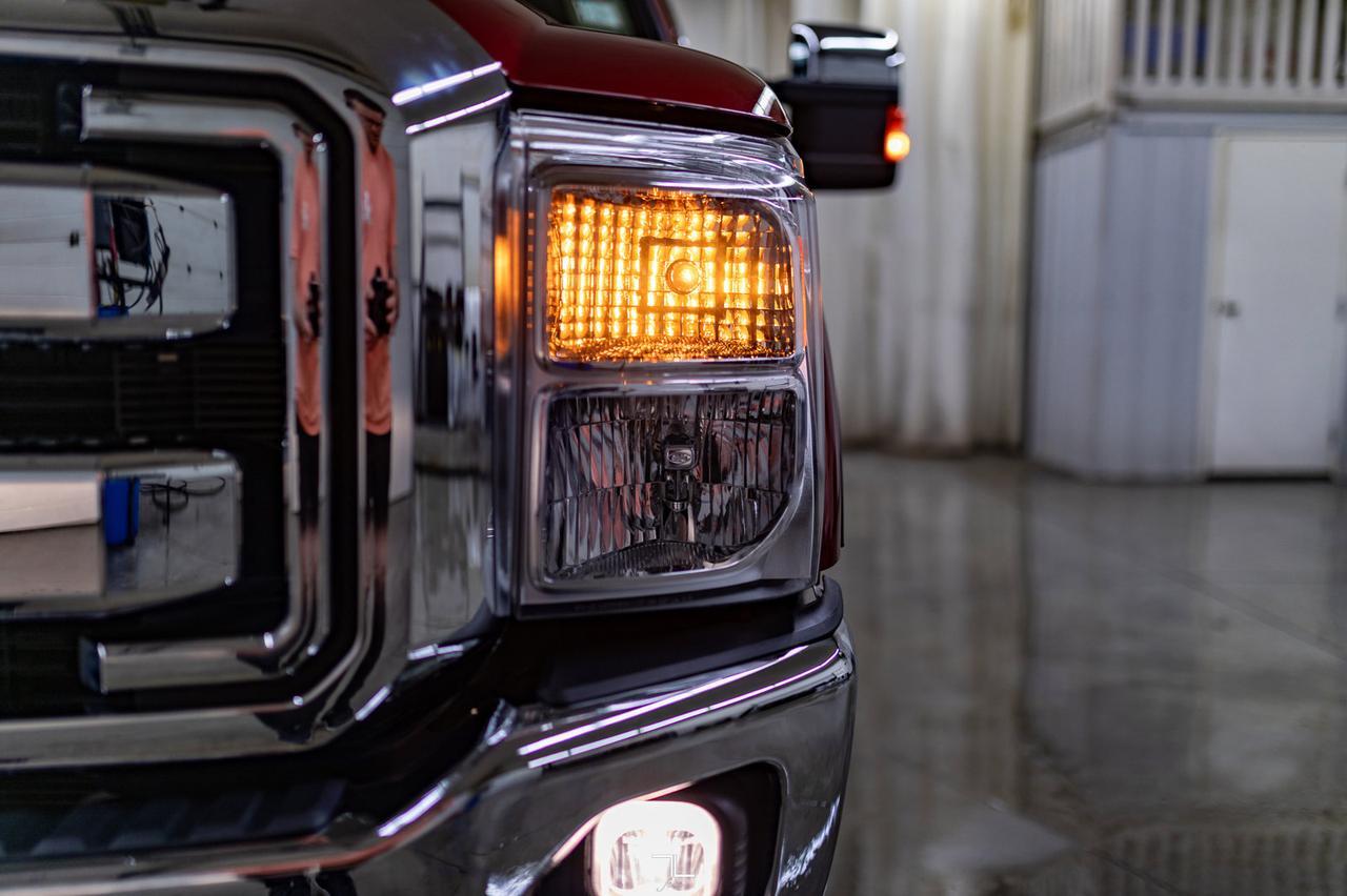 2016 Ford F-350 4x4 Super Cab Lariat Longbox Diesel Leather Nav Red Deer AB