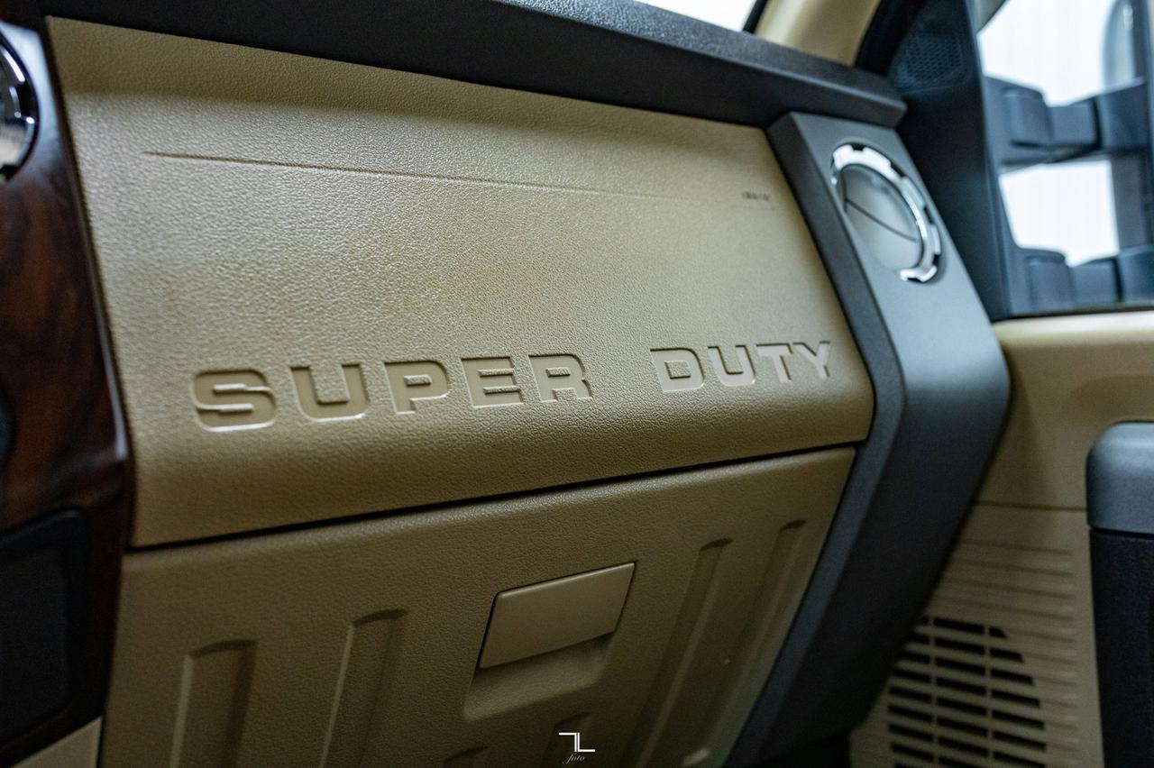 2016 Ford F-350 4x4 Super Cab Lariat Longbox Diesel Leather Nav Red Deer AB