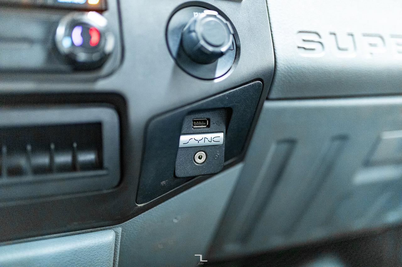 2016 Ford F-350 4x4 Super Cab XL Dually Diesel Red Deer AB