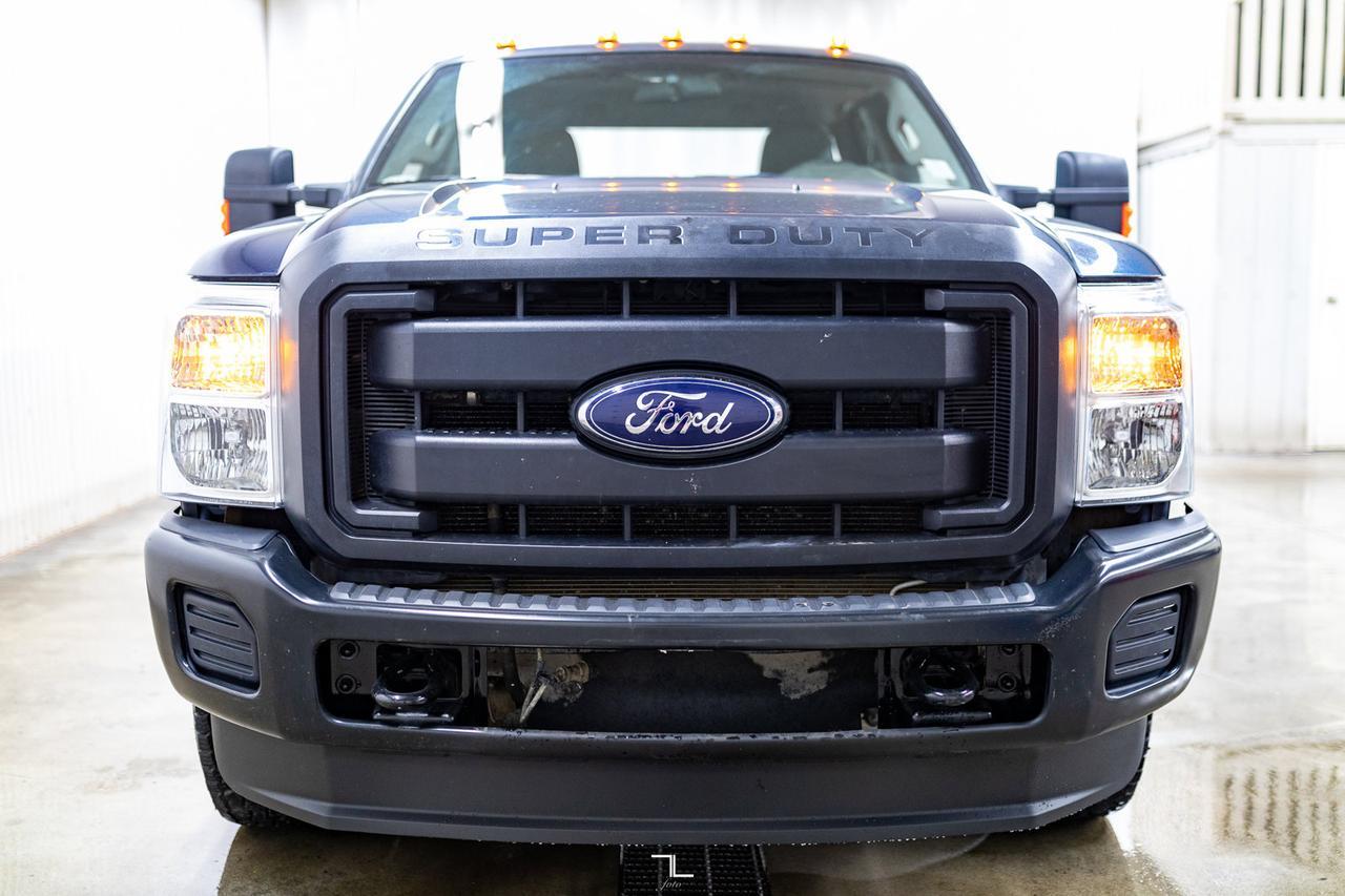 2016 Ford F-350 4x4 Super Cab XL Dually Diesel Red Deer AB