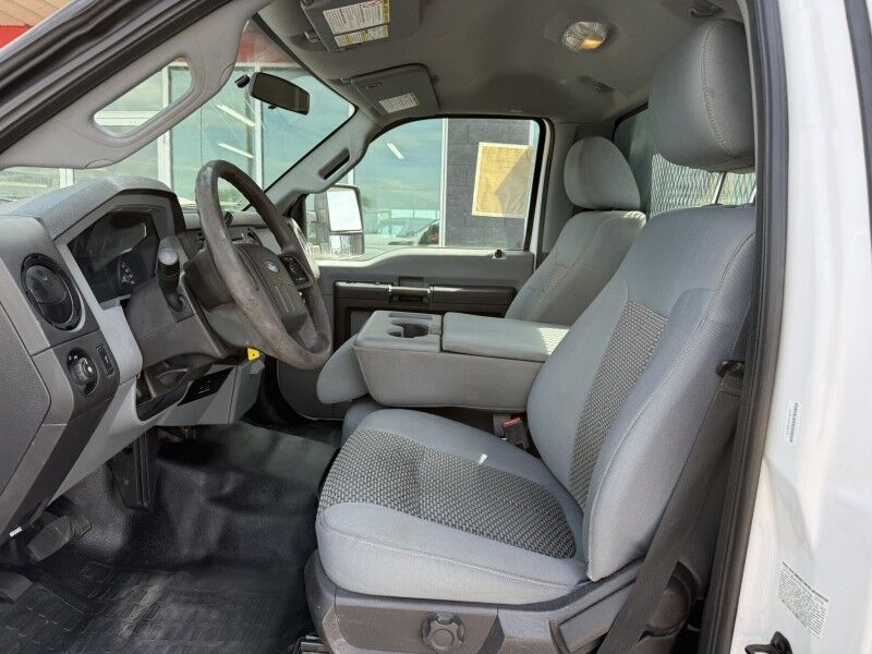 2016 Ford F-350 DRW 4x4 Stake Flatbed w/ Lift Gate XL Collinsville OK