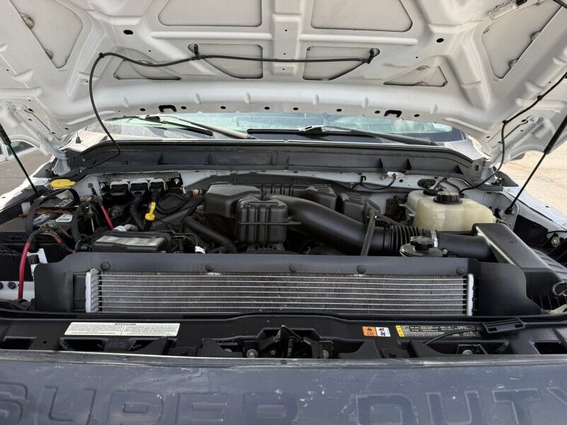 2016 Ford F-350 DRW 4x4 Stake Flatbed w/ Lift Gate XL Collinsville OK