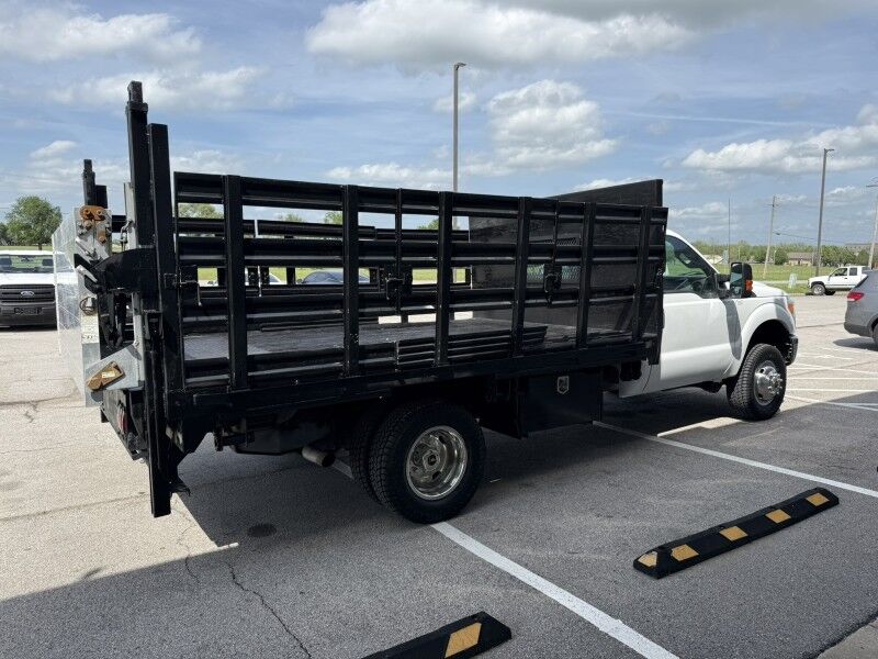 2016 Ford F-350 DRW 4x4 Stake Flatbed w/ Lift Gate XL Collinsville OK