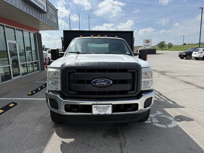 2016 Ford F-350 DRW 4x4 Stake Flatbed w/ Lift Gate XL Collinsville OK