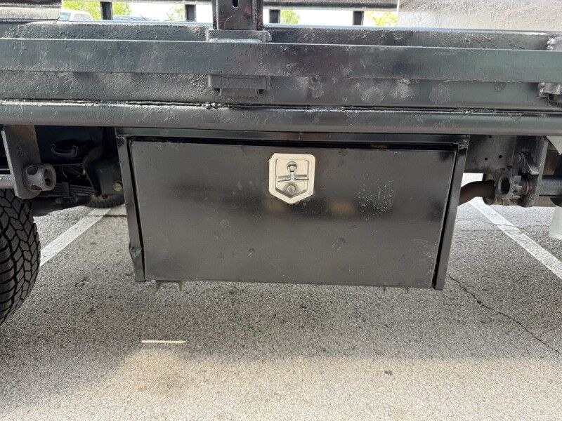 2016 Ford F-350 DRW 4x4 Stake Flatbed w/ Lift Gate XL Collinsville OK