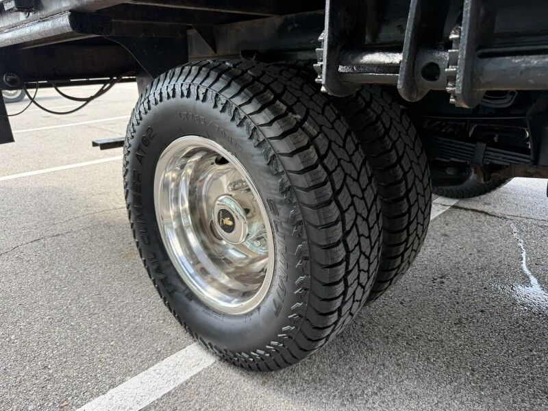 2016 Ford F-350 DRW 4x4 Stake Flatbed w/ Lift Gate XL Collinsville OK