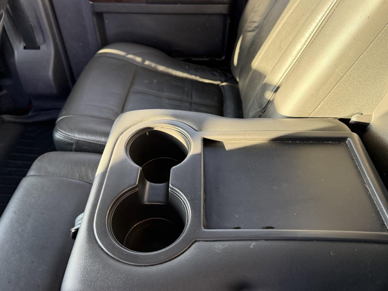 2016 Ford F-350 SRW Super Duty Crew Cab 4x4 | V8 Diesel Redwater AB