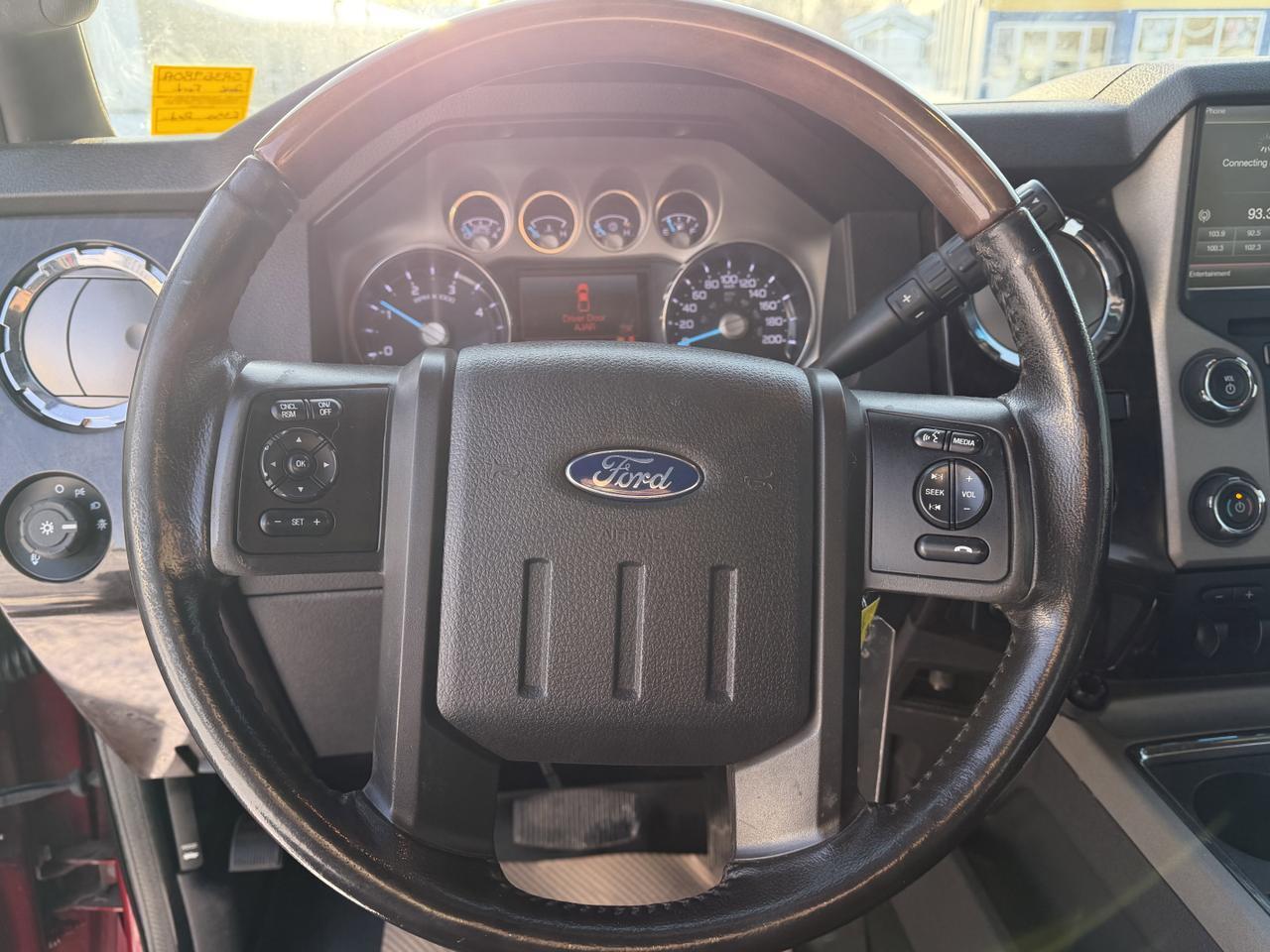 2016 Ford F-350 SRW Super Duty Crew Cab 4x4 | V8 Diesel Redwater AB