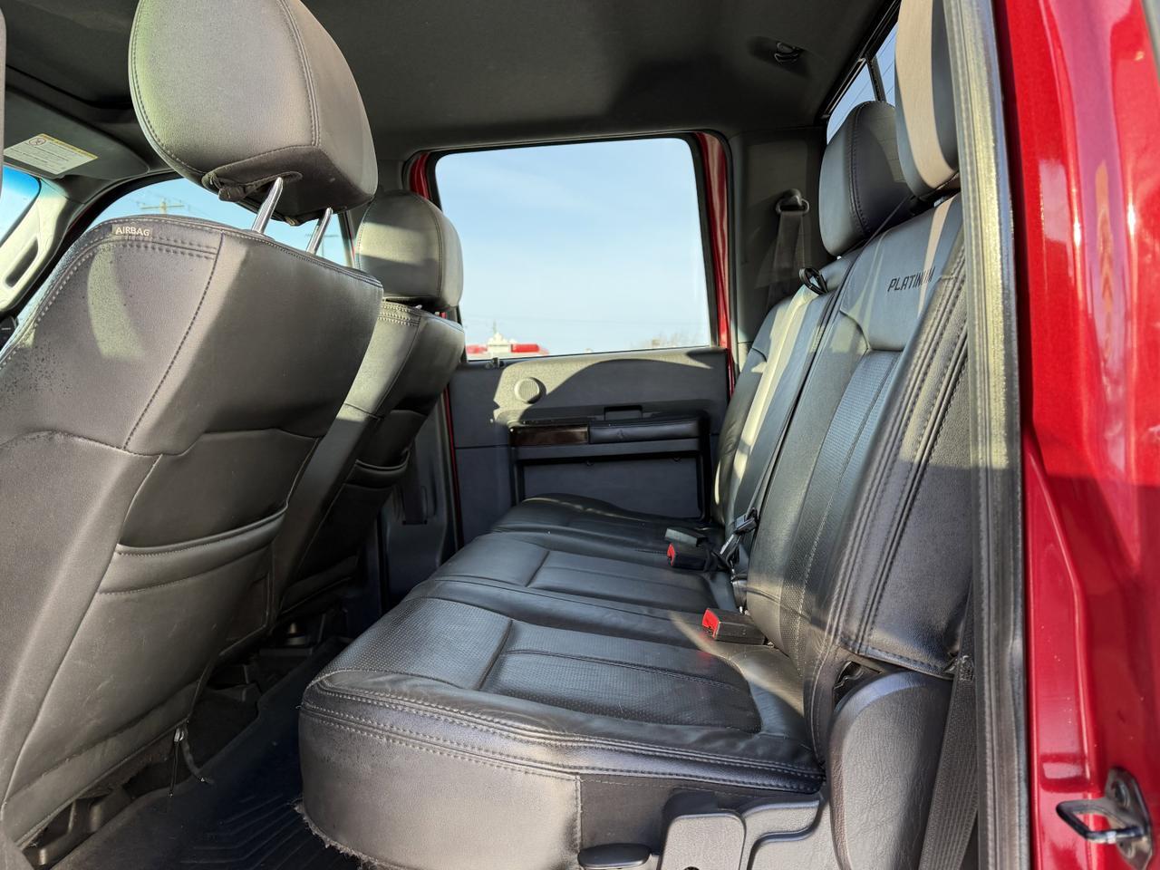 2016 Ford F-350 SRW Super Duty Crew Cab 4x4 | V8 Diesel Redwater AB