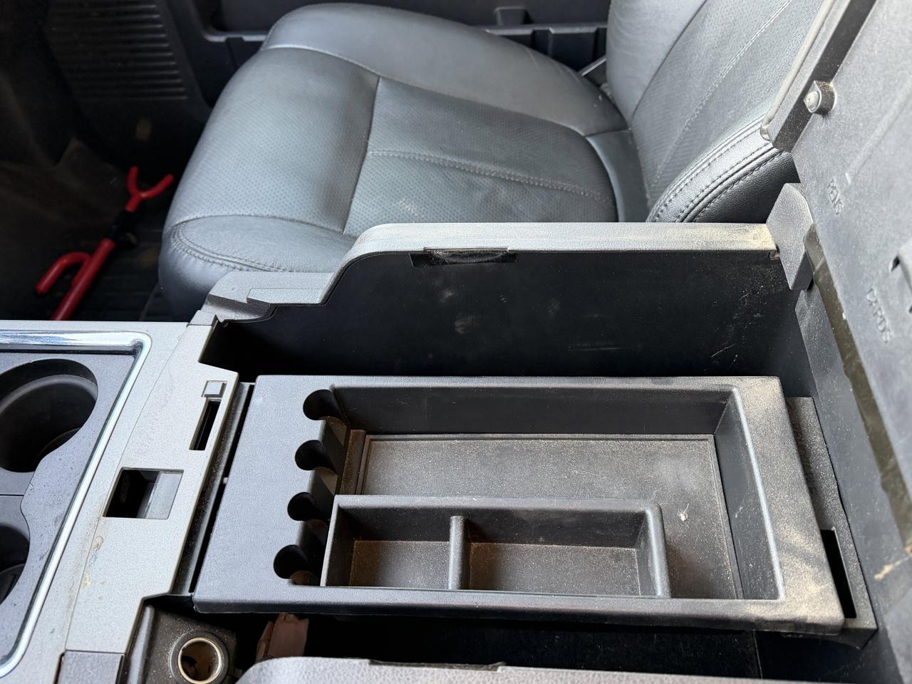 2016 Ford F-350 SRW Super Duty Crew Cab 4x4 | V8 Diesel Redwater AB