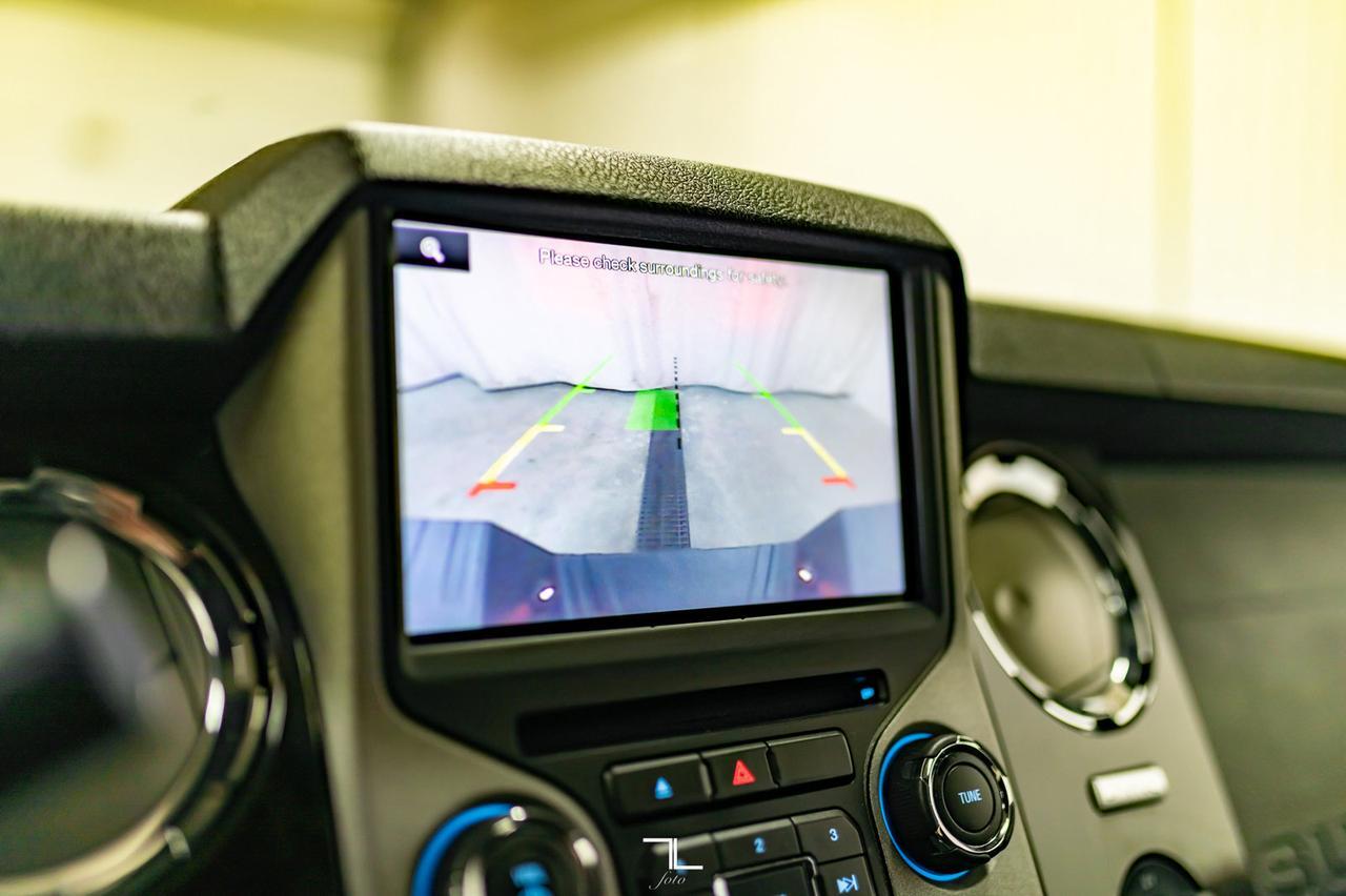 2016 Ford F-450 4x4 Crew Cab Platinum Dually Diesel Leather Roof Nav BCam Red Deer AB