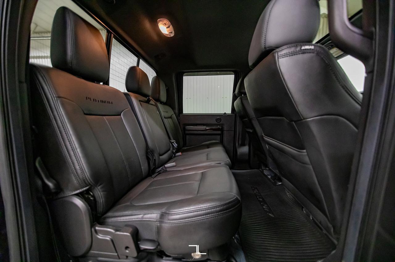 2016 Ford F-450 4x4 Crew Cab Platinum Dually Diesel Leather Roof Nav BCam Red Deer AB