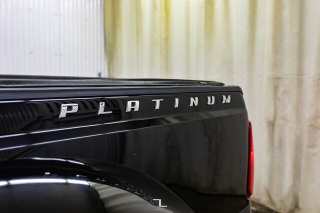 2016 Ford F-450 4x4 Crew Cab Platinum Dually Diesel Leather Roof Nav BCam Red Deer AB