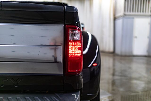 2016 Ford F-450 4x4 Crew Cab Platinum Dually Diesel Leather Roof Nav BCam Red Deer AB