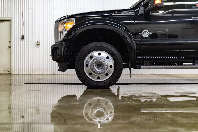 2016 Ford F-450 4x4 Crew Cab Platinum Dually Diesel Leather Roof Nav BCam Red Deer AB