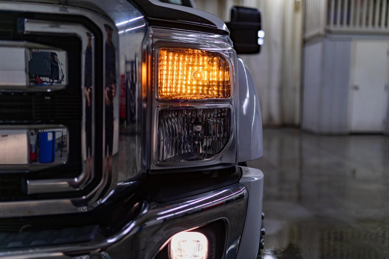 2016 Ford F-450 4x4 Crew Cab XLT Deck Diesel Red Deer AB