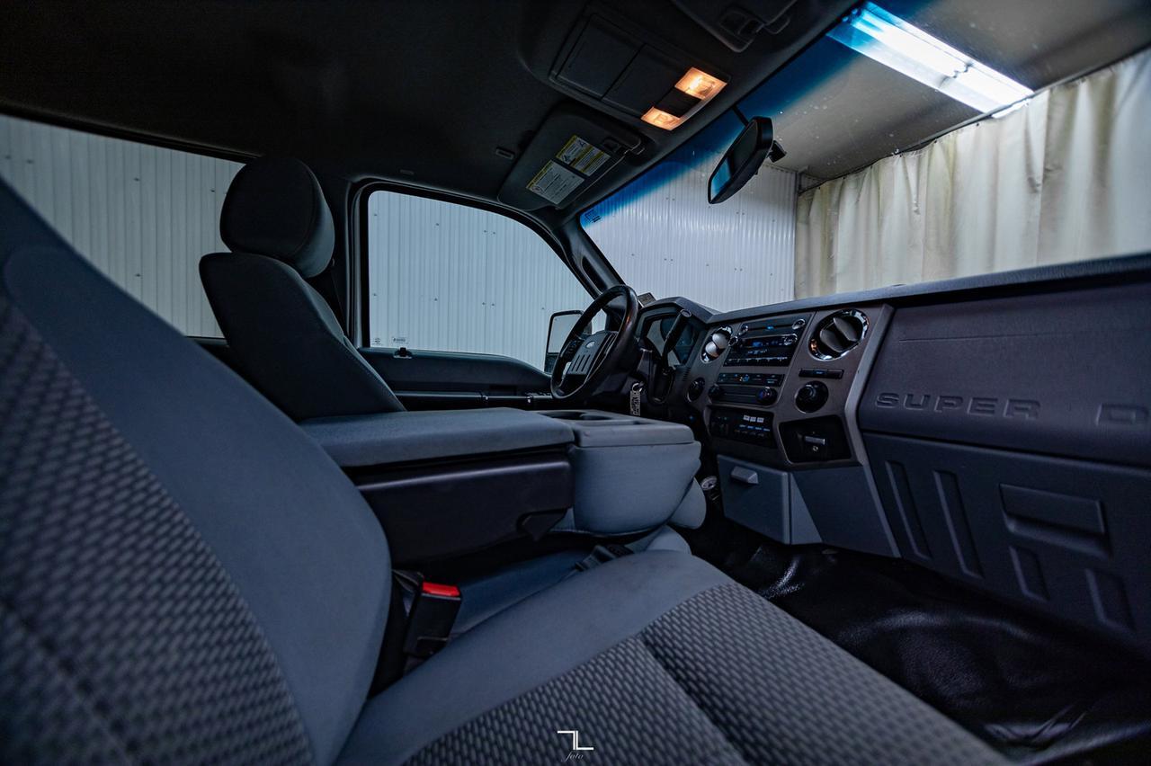 2016 Ford F-450 4x4 Crew Cab XLT Deck Diesel Red Deer AB