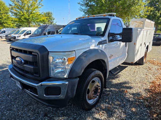 2016 Ford F-450 Chassis XL