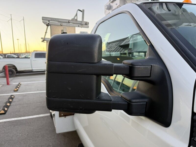 2016 Ford F-450 V10 4x4 Altec Bucket Truck XL Collinsville OK