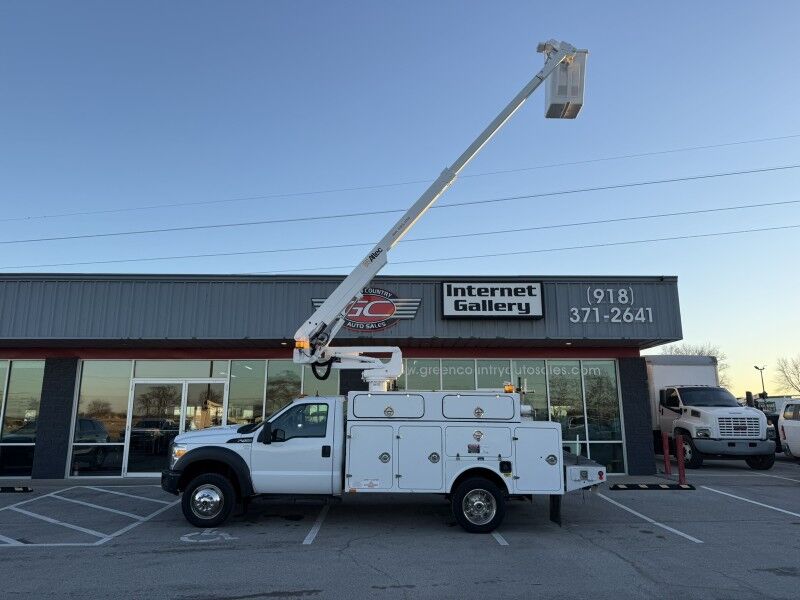 2016 Ford F-450 V10 4x4 Altec Bucket Truck