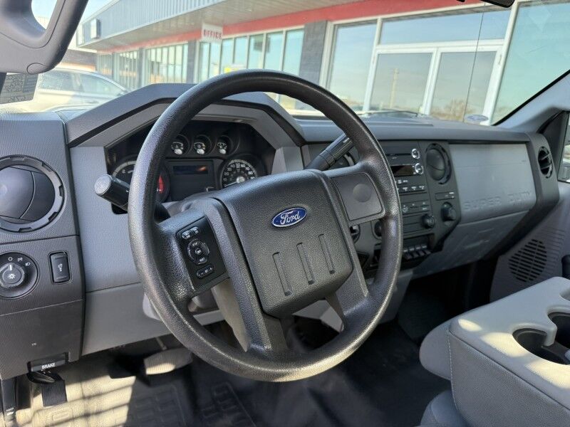 2016 Ford F-450 V10 Stake Body w/ Lift Gate 67k mi's XL Collinsville OK