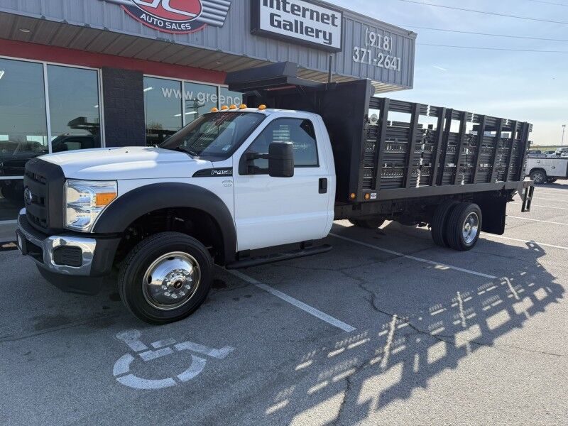 2016 Ford F-450 V10 Stake Body w/ Lift Gate 67k mi's