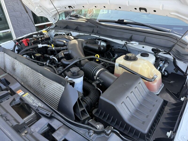 2016 Ford F-450 V10 Stake Body w/ Lift Gate 67k mi's XL Collinsville OK