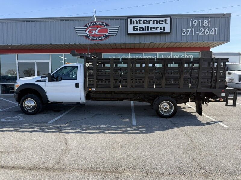 2016 Ford F-450 V10 Stake Body w/ Lift Gate 67k mi's XL Collinsville OK