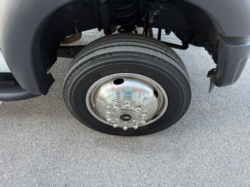 2016 Ford F-450 V10 Stake Body w/ Lift Gate 67k mi's XL Collinsville OK