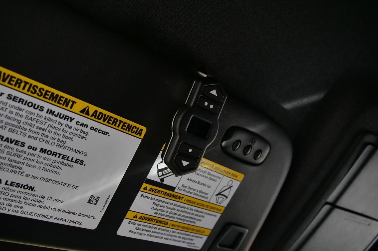 2016 Ford F-450SD King Ranch 4X4 / DRW / Truck Topper / 6.7L V8 Diesel! Lincolnton NC