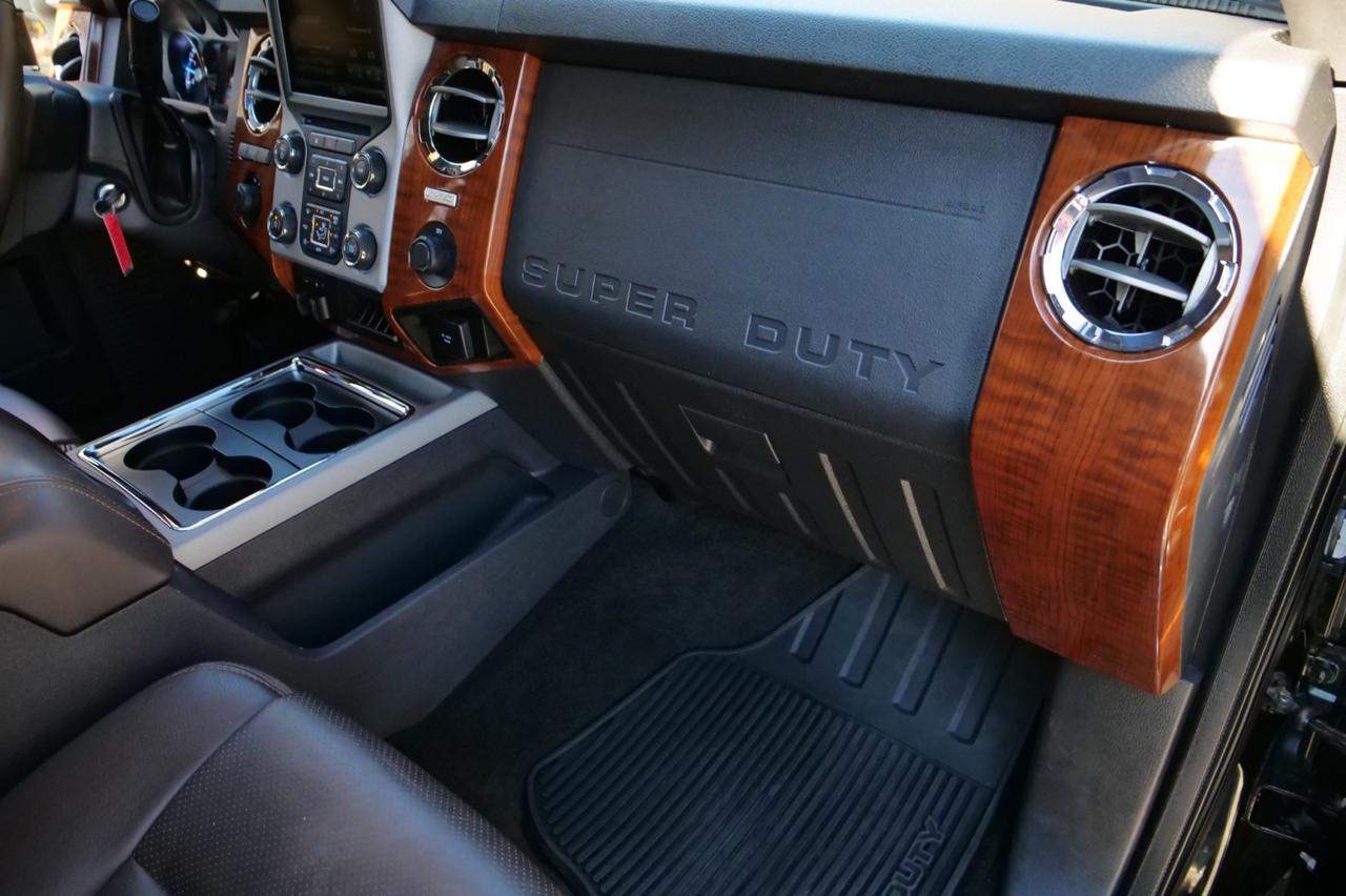 2016 Ford F-450SD King Ranch 4X4 / DRW / Truck Topper / 6.7L V8 Diesel! Lincolnton NC