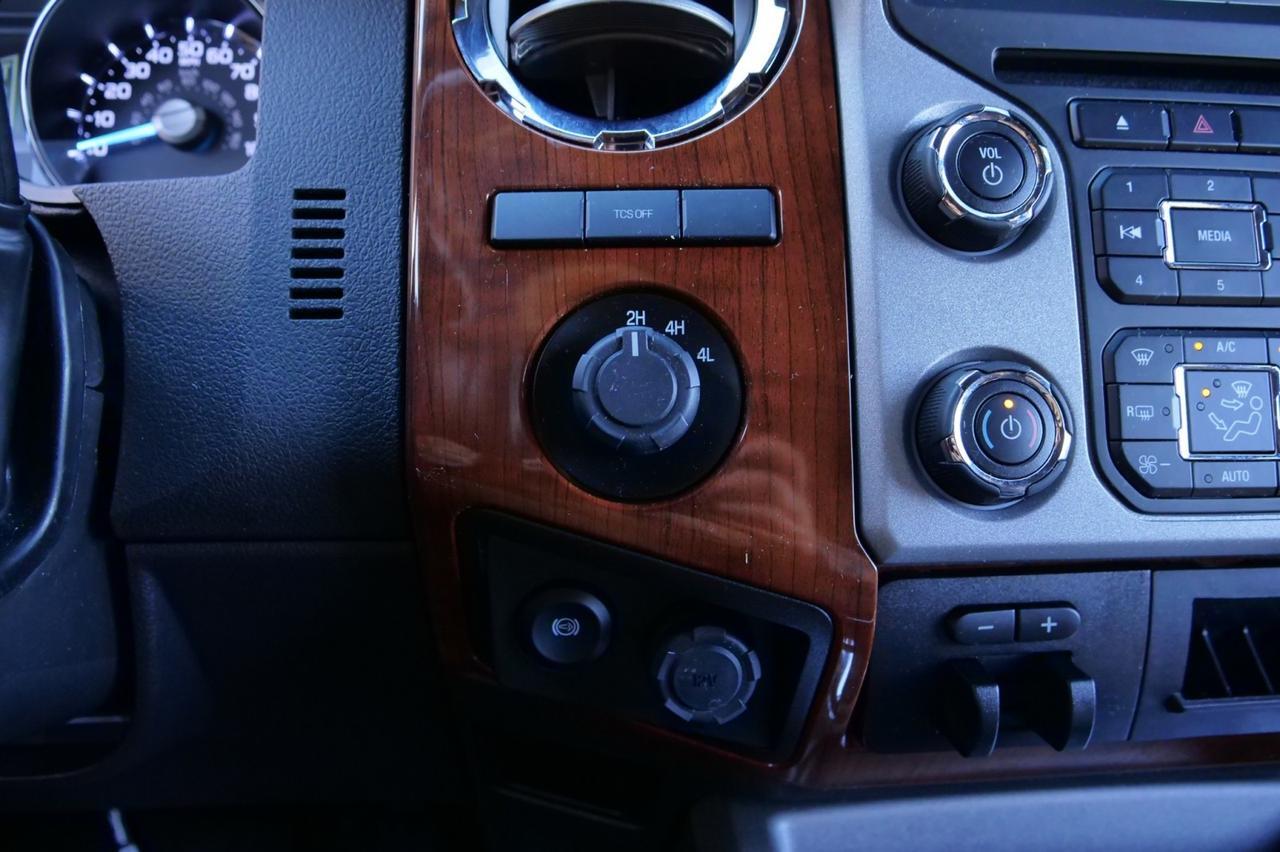 2016 Ford F-450SD King Ranch 4X4 / DRW / Truck Topper / 6.7L V8 Diesel! Lincolnton NC