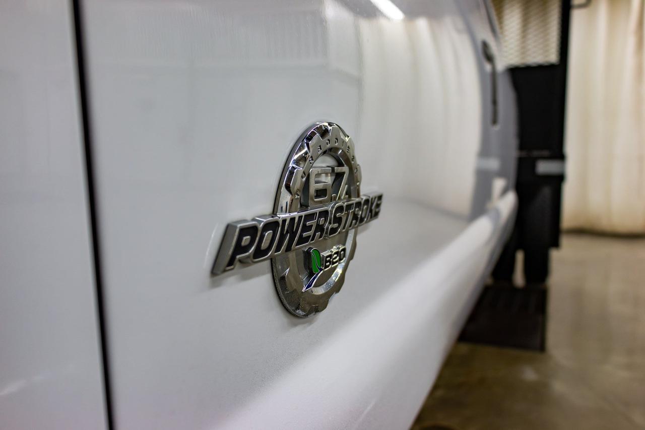 2016 Ford F-550 4x4 Crew Cab XLT Deck Diesel Red Deer AB